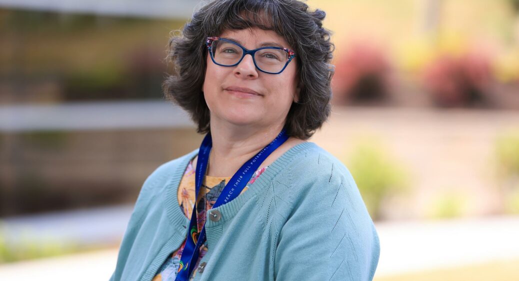 Photo of Shannon Mahoney, Intake Investigative Agent II for MUI